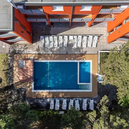 Luca Trilocale 4 Apartment